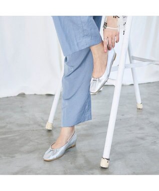 MODE ET JACOMO <MODE ET JACOMO>ソフトレザーフラットパンプス シルバー