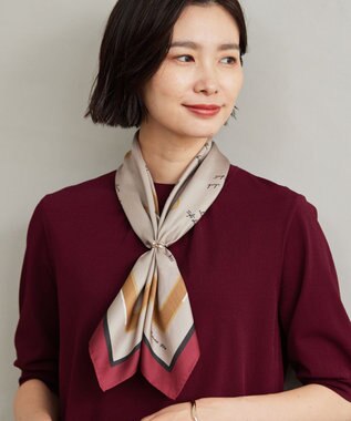 J.PRESS LADIES Vintageプリント スクエア スカーフ ワイン系5