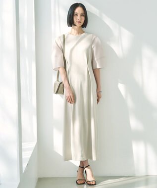 UNFILO 【VERY×UNFILOコラボ】BEAUTY MOVE シアースリーブ ワンピース アイボリー