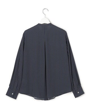 ICB L 【先行予約・WEB&一部店舗限定カラーあり】BackSatinAmunzen バンドカラーブラウス ブラックベース×マイクロジオメトリック柄