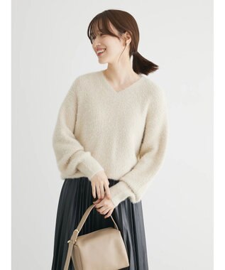 Green Parks フェザーＶネックニットプルオーバー Ecru