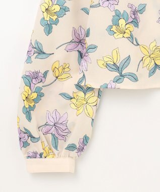 GRACE CONTINENTAL フラワー刺繍ショートトップ キナリ