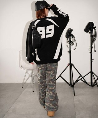 WEGO 配色スポーツグラフィックフラッフィーニットプルオーバー ブラック