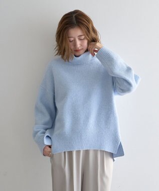 YECCA VECCA スリットタートルネックニット