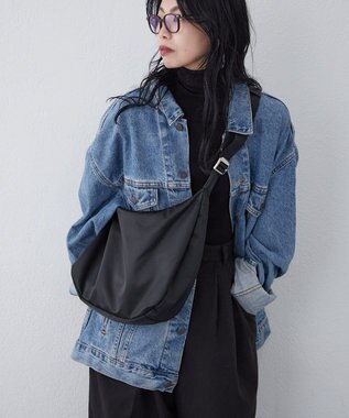 russet ラウンドビッグショルダーバッグ(CE-1292) Black2（シルバー金具）