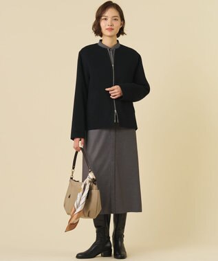 J.PRESS LADIES 【着こなしのポイントに】Traditional print  スクエア スカーフ キャメル系