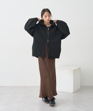 earth music&ecology 【軽量】ダンボールニットフーディーブルゾン Black