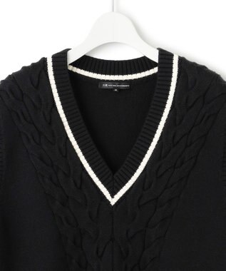 23区 【洗える】コットンリリー Vネック ベスト ブラック系