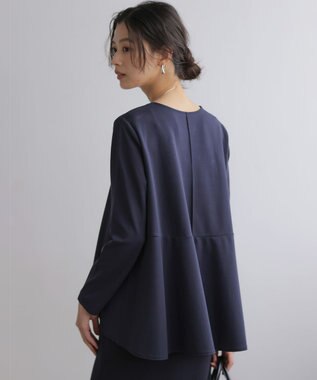 組曲 S バックフレアロングＴシャツ