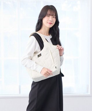 ROOTOTE 3674【仕切り+自立+撥水】LT.ラウンド.パルーティ.キルト-D 02：アイボリー