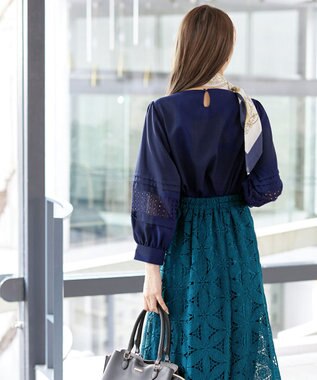 Tiaclasse L 【洗える】袖レースはさみこみシャツ ネイビー