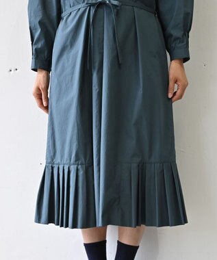 muuc 〈オーガニックコットン〉〈コットンブロード生地〉〈カラーにより異なる生地〉〈通年着られる〉コットン裾プリ ーツ 前開き ワンピース ブルーグリーン