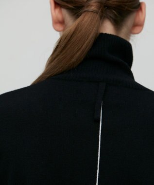 BEIGE， RIGNY / タートルネックニット Navy×Off Line