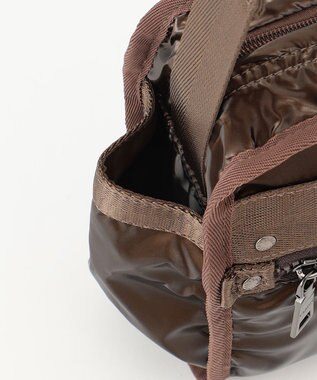 Y'SACCS 【Y’SACCS vous et】メタリックポシェット ブロンズ