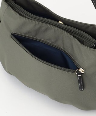LA BAGAGERIE ポリエステルキャンバス　タックショルダー グレー