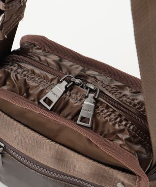 Y'SACCS 【Y’SACCS vous et】メタリックポシェット ブロンズ