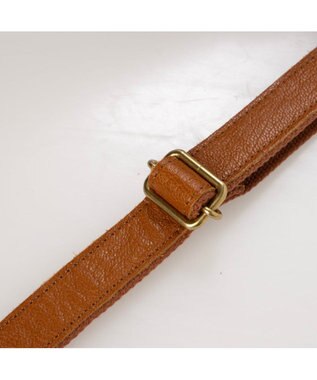 UNBILLION アトランタ ATLANTA / 牛革ファスナーショルダー キャメル