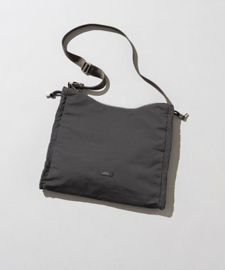 23区 【撥水加工/WEB&一部店舗限定カラーあり】ドロ－ストリング ショルダーバッグ 【WEB限定】グレー系