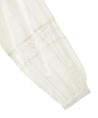 CRAFT STANDARD BOUTIQUE フリル使いマニーレースピンタックブラウス White