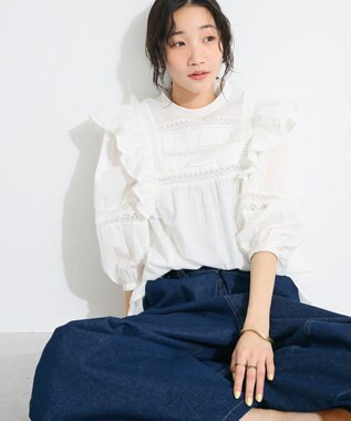 CRAFT STANDARD BOUTIQUE フリル使いマニーレースピンタックブラウス White