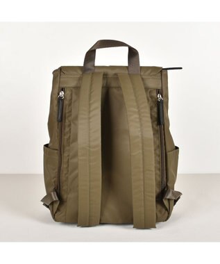 Y'SACCS ダブルホックポケットリュック カーキ