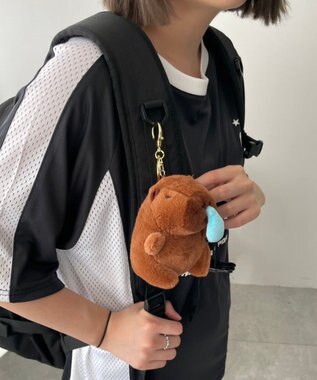 WEGO カピバラぬいぐるみキーホルダー 柄1