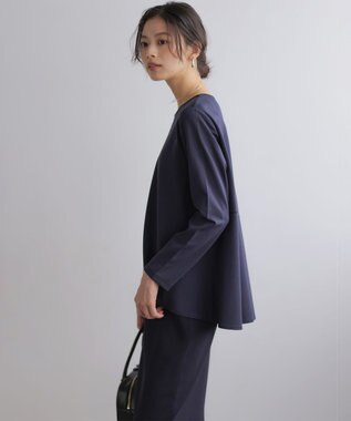 組曲 S バックフレアロングＴシャツ ネイビー系