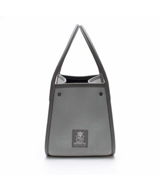 A.D.M.J. ドラマ「続・続・最後から二番目の恋」(フジテレビ)着用　マジックライト/センターリボンベルボトムトートL グリス