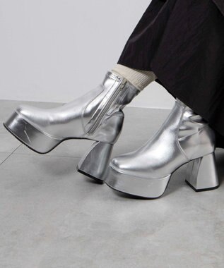 WEGO ストーム付きワイドヒールショートブーツ シルバー