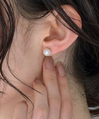  〈金属アレルギー対応〉シェルパール クラシックスタッドピアス 　0.8mmパール
