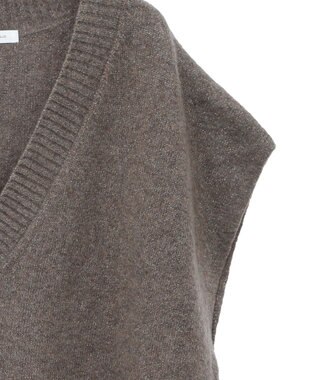 AMERICAN HOLIC ラメ入りＶネックニットベスト Mocha