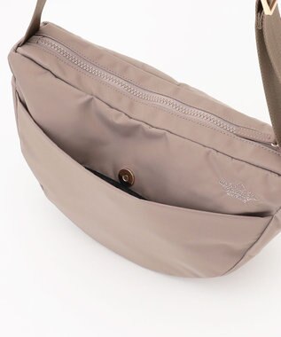 TOCCA 【サスティナブル素材・WEB＆一部店舗限定】NUOTO NYLON POCHETTE ポシェット ベージュ系