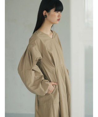 Green Parks armonia．ウエストタックワンピース Beige