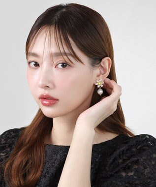 TOCCA DAISY BIJOUX＆PEARL EARRINGS イヤリング イエロー系