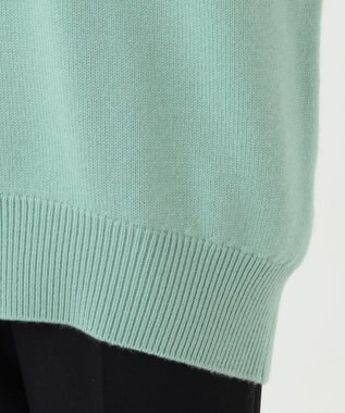 23区 【R(アール)】カシミヤブレンド ロールネックニット ライトグリーン系