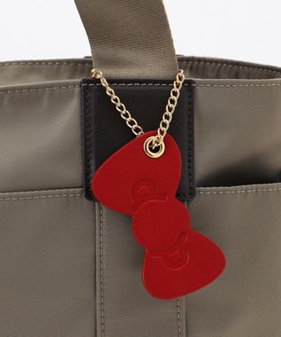 LA BAGAGERIE 【LA BAGAGERIE×HELLO KITTY】リボンチャーム付き　デイリートート　Mサイズ グレージュ