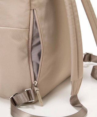 TOPKAPI 【Breath TOPKAPI】防水ナイロン レザーコンビ PC対応 リュック バックパック ペールベージュ