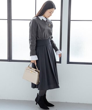 組曲 ベルトデザインスクエアショルダーバッグ アイボリー系