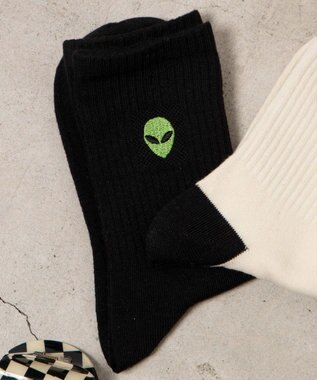 WEGO ワンポイント刺繍クルーソックス