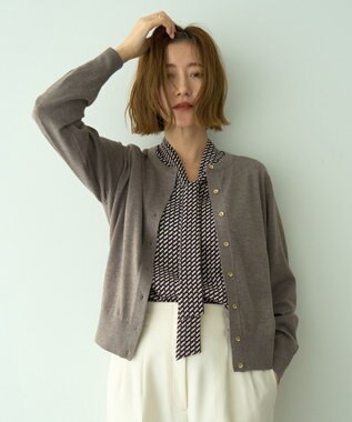 YECCA VECCA 金釦クルーネックカーディガン