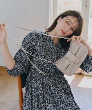 Tiaclasse 【安田美沙子さん着用・2way】リボンギャザーミニバッグ グレージュ