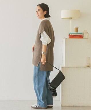 AMERICAN HOLIC ラメ入りＶネックニットベスト Mocha