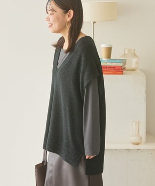 AMERICAN HOLIC ラメ入りＶネックニットベスト Black