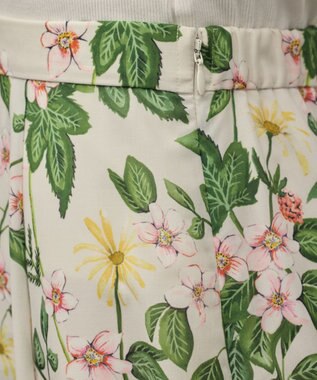 GRACE CONTINENTAL プリントタックフレアスカート キナリ