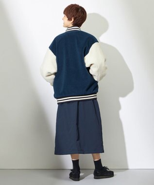 HELLY HANSEN 【リバーシブル・保温・ECO素材】ファイバーパイルリバーシブルバーシティージャケット アイボリー