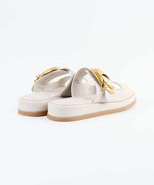 STEVE MADDEN BAY-RIDGE ビッグバックルフラットサンダル ボーン