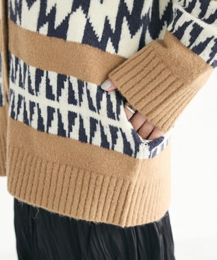 CRAFT STANDARD BOUTIQUE オルテガ柄ニットカーディガン Beige