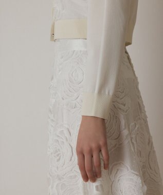 GRACE CONTINENTAL ローズ刺繍ニットカーディガン ホワイト