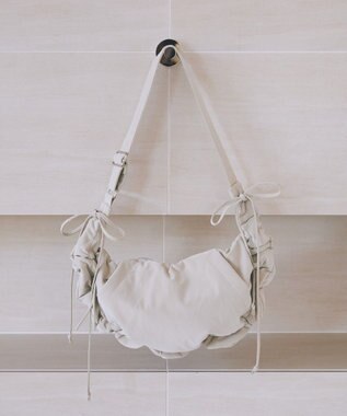 earth music&ecology ドロストリボンショルダーバッグ