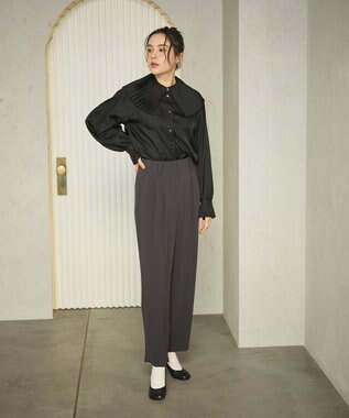 新品 プリーツカラーブラウス 高梨臨さんコラボ〉【シワになりにくい/洗濯機可能】プリーツ